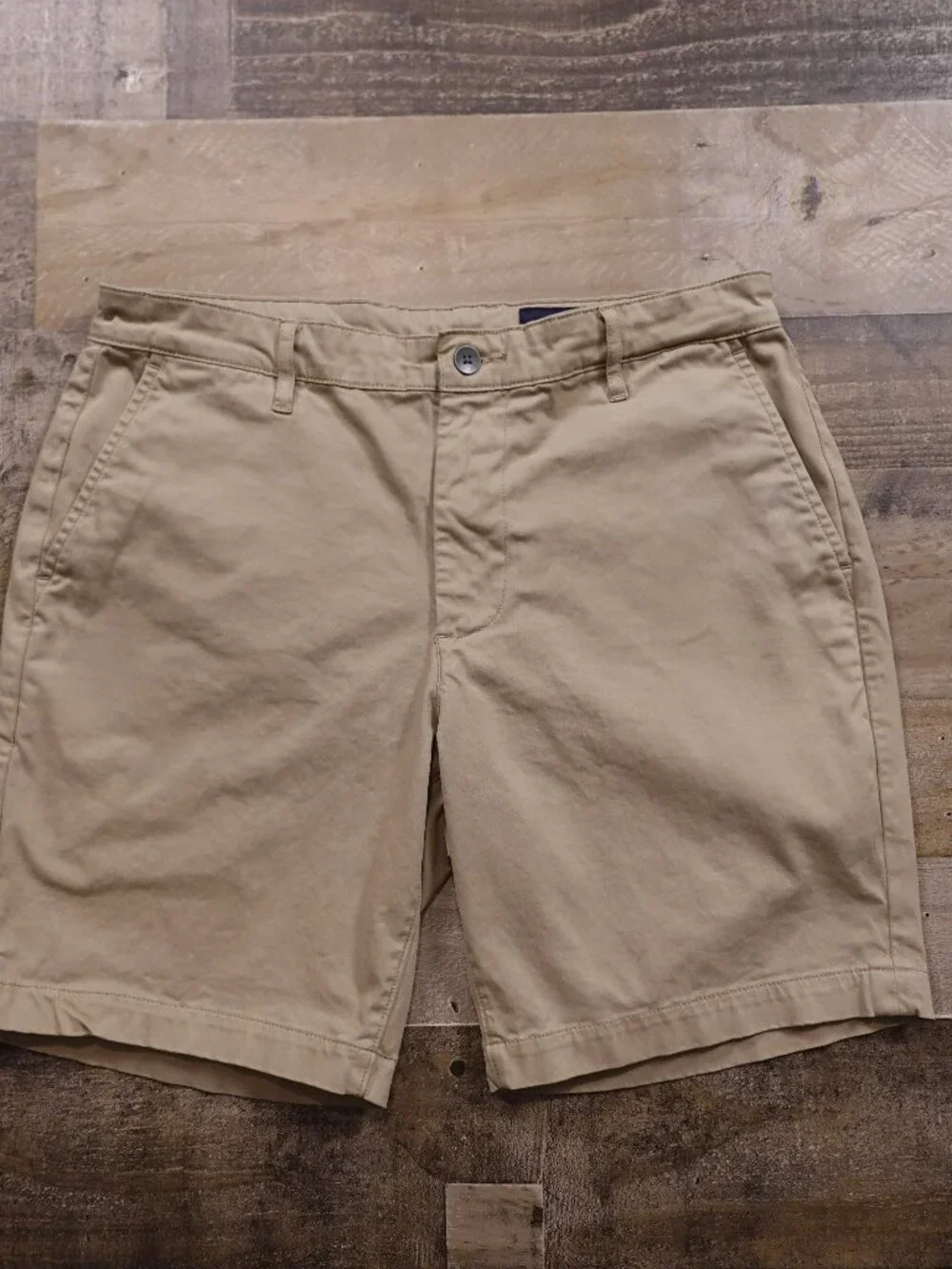 AG Adriano Goldschmied Wanderer Trouser Shorts Men’s 34 Khaki 8